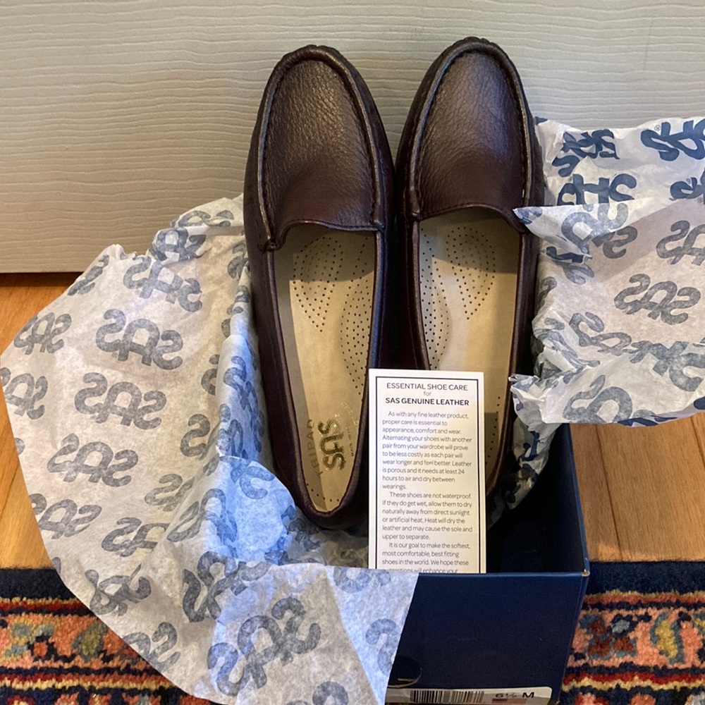 NIB SAS flats